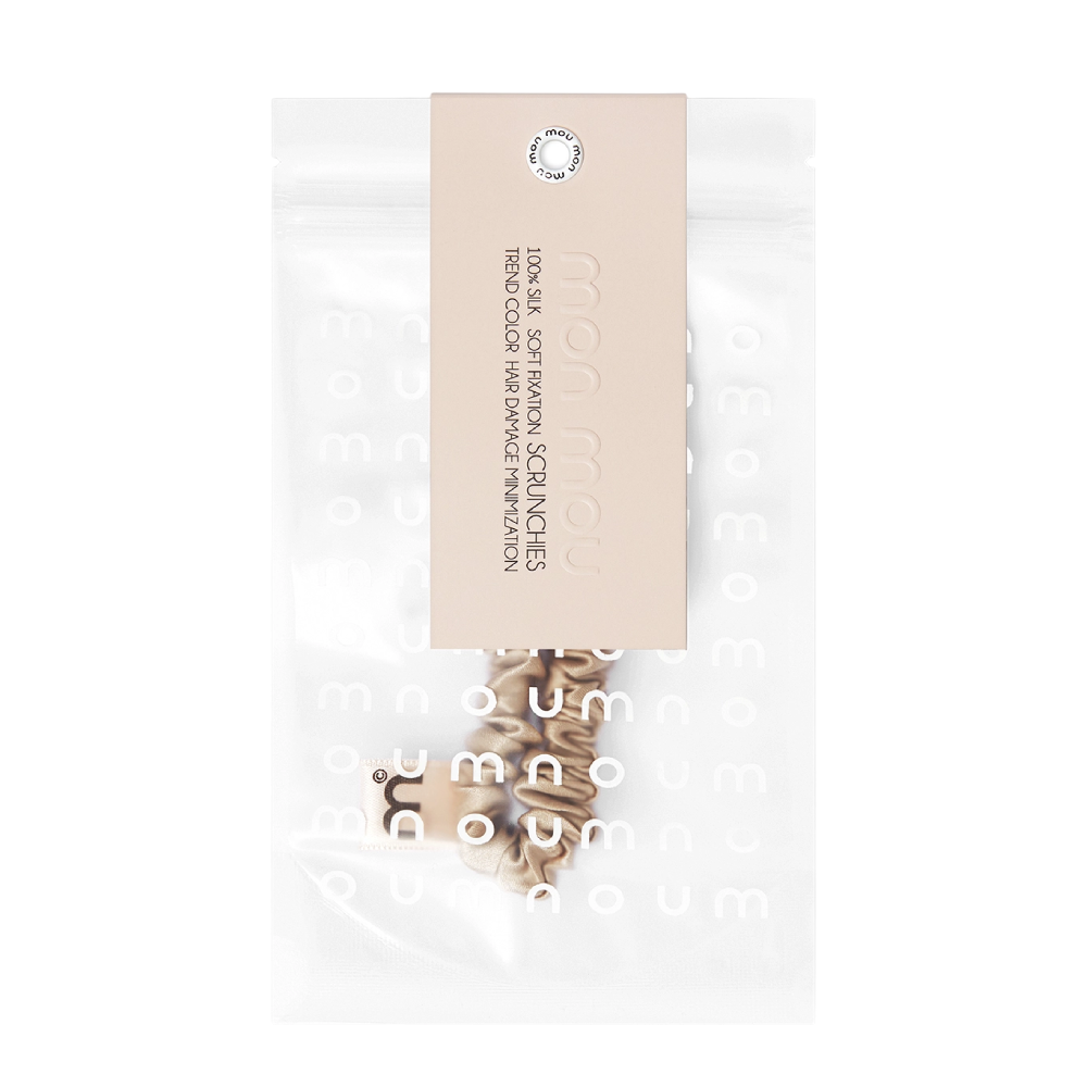 MON MOU Silk Slim Scrunchie Beige - Тонка шовкова резинка (бежева) - фото №1 MON MOU Silk Slim Scrunchie Beige - Тонка шовкова резинка (бежева) - фото №1